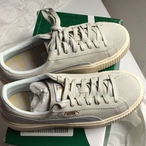 Women shoes Puma SUEDE PLATFORM